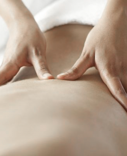 massage-tri-lieu-an-huyet-30-phut